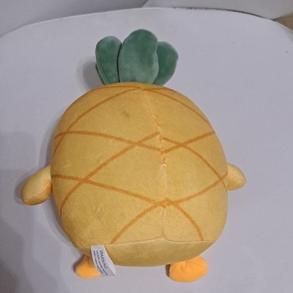 Pineapple Plush Toy for Small Pets - Yellow and Green - Picture 5 of 6